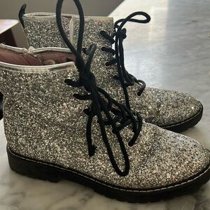 Sparkly very T. Swift like boots! Size 5. In great condition and just fun!